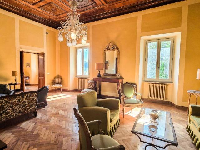 Villa in vendita a Rieti RI