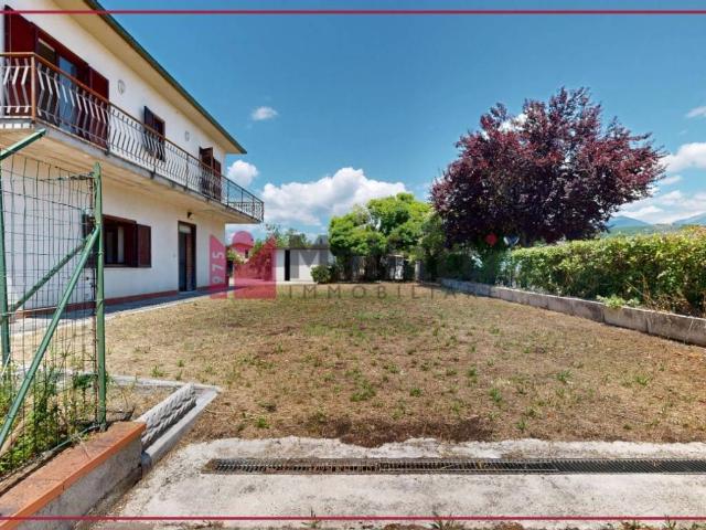 Villa in vendita a Rieti RI
