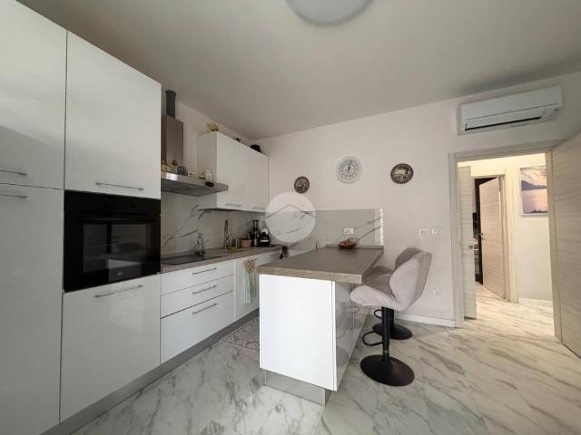 Villa in vendita a Rimini RN