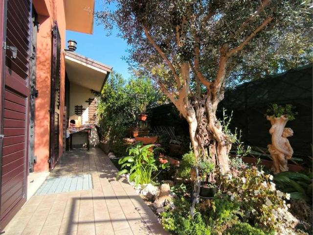 Villa in vendita a Rimini RN