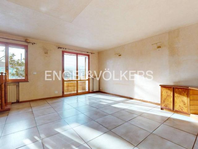 Villa in vendita a Rimini RN
