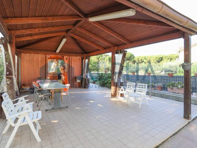 Villa in vendita a Rimini RN