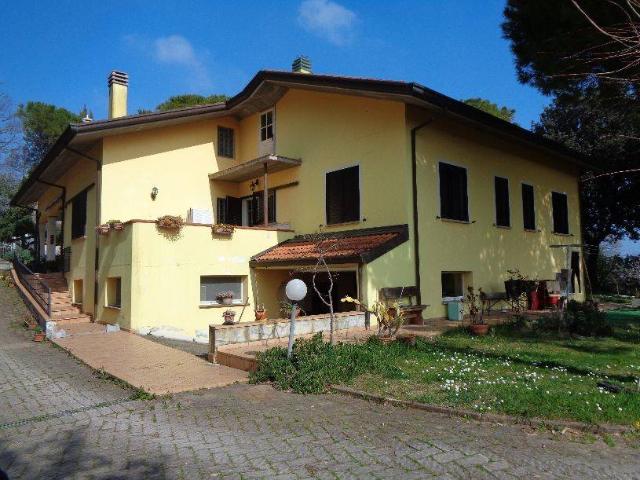 Villa in vendita a Rimini RN