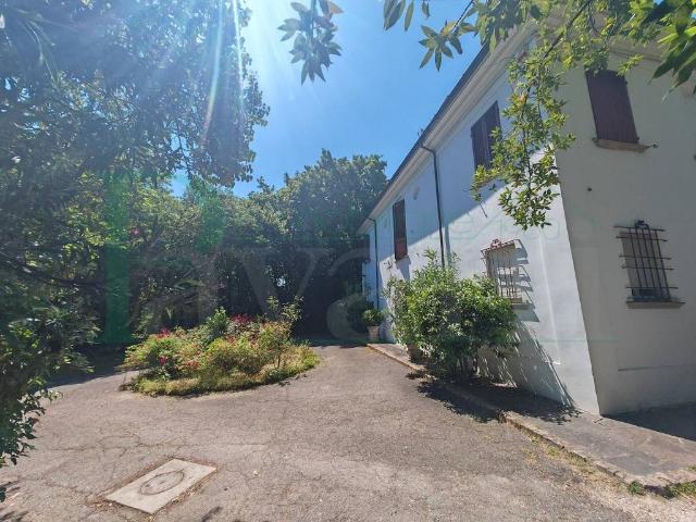 Villa in vendita a Rimini RN