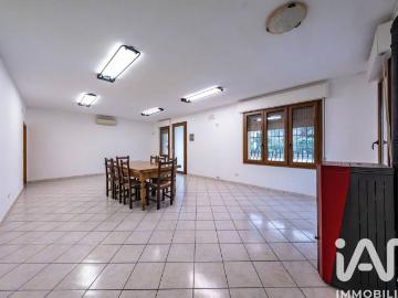 Villa in vendita a Rimini RN