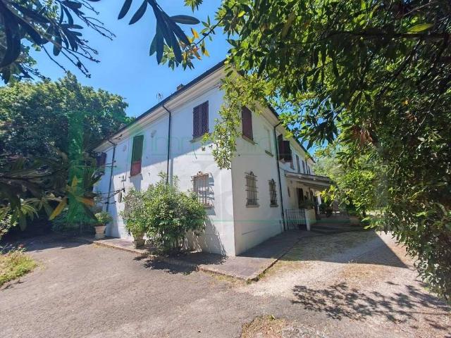 Villa in vendita a Rimini RN