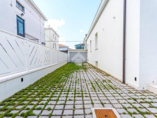 Villa in vendita a Rimini RN