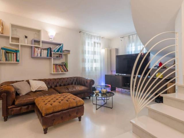 Villa in vendita a Rimini RN
