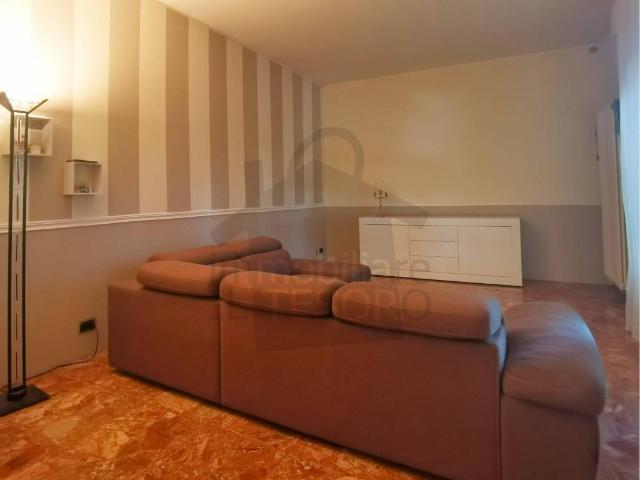 Villa in vendita a Rimini RN