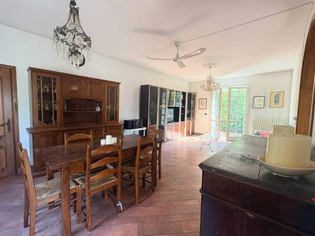 Villa in vendita a Rio Saliceto RE