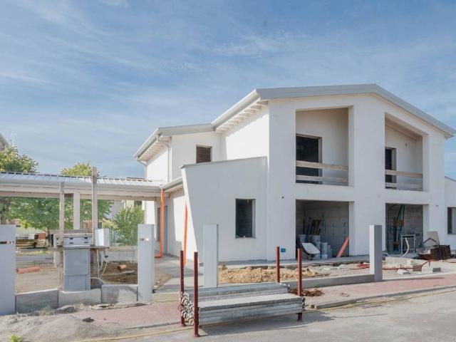 Villa in vendita a Rio Saliceto RE