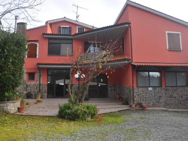 Villa in vendita a Riparbella PI