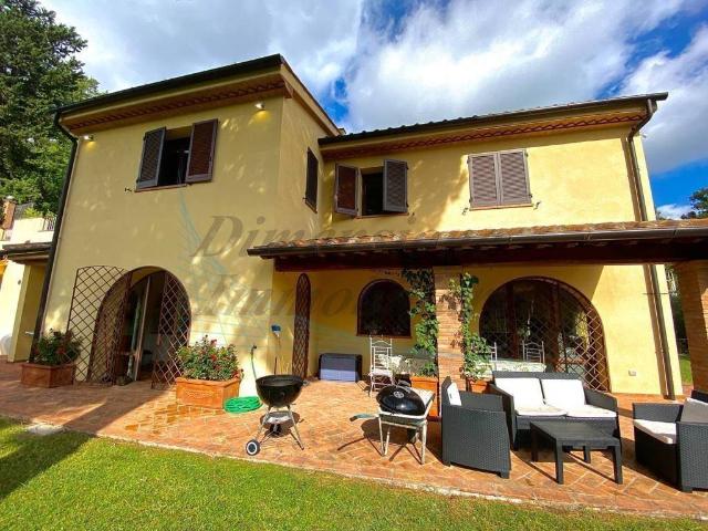 Villa in vendita a Riparbella PI