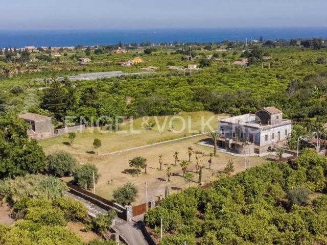 Villa in vendita a Riposto CT