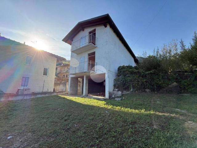 Villa in vendita a Rubiana TO