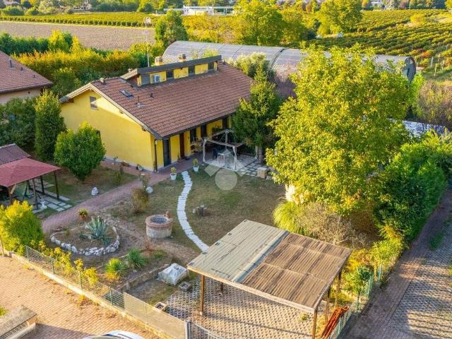 Villa in vendita a Rubiera RE