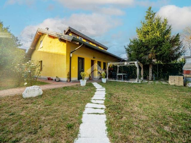 Villa in vendita a Rubiera RE