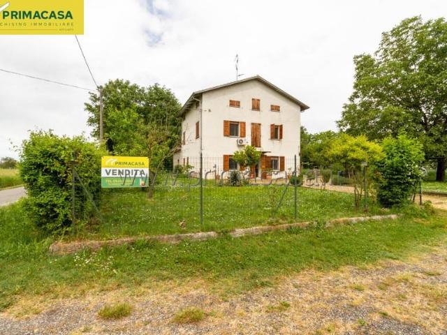 Villa in vendita a Rubiera RE