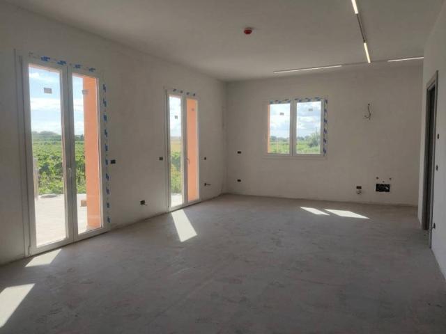 Villa in vendita a Russi RA