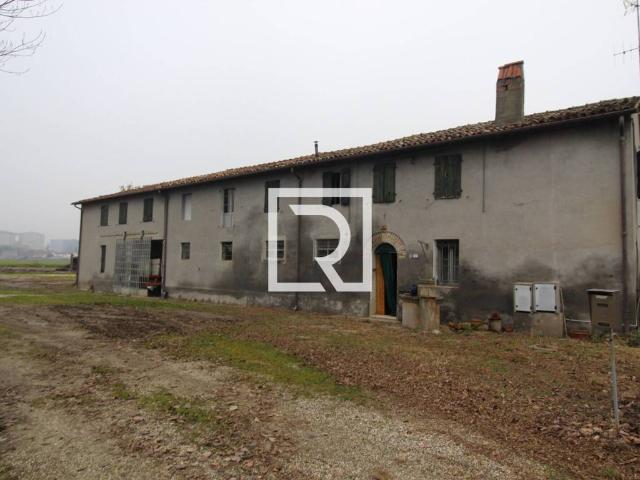 Villa in vendita a Russi RA