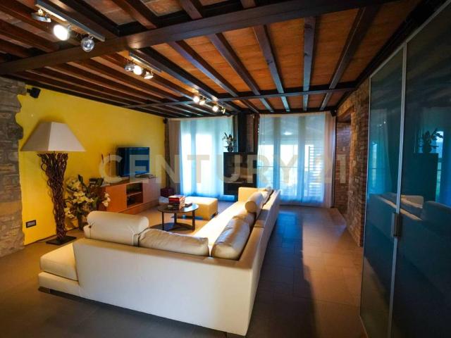 Villa in vendita a Toano RE
