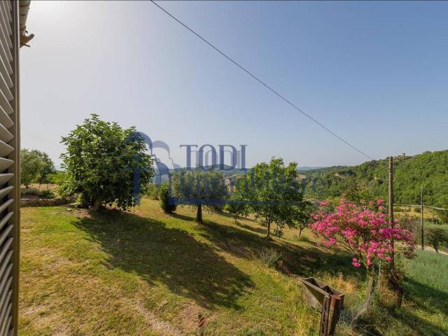 Villa in vendita a Todi PG