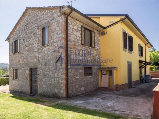 Villa in vendita a Todi PG