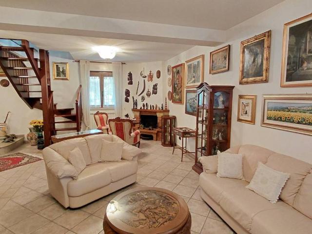 Villa in vendita a Todi PG