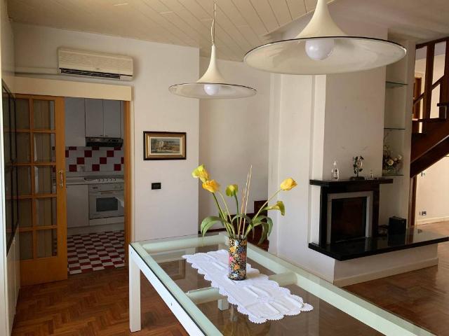 Villa in vendita a Tolentino MC