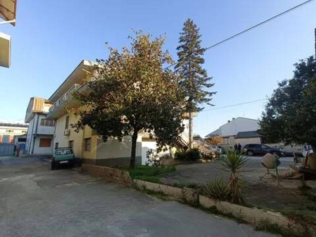 Villa in vendita a Tollo CH