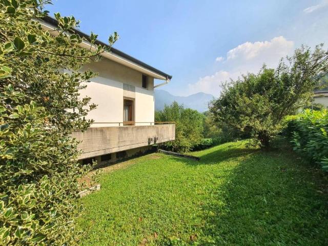 Villa in vendita a Tolmezzo UD