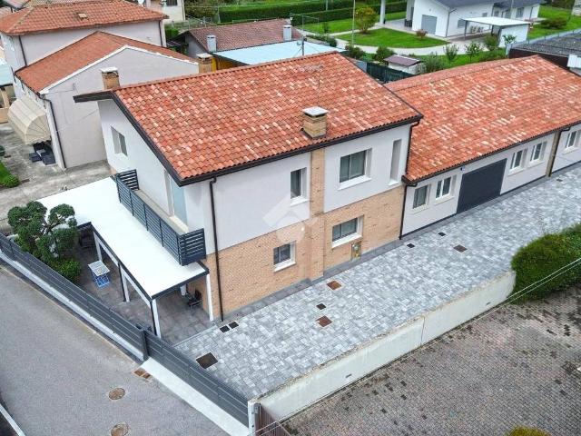 Villa in vendita a Tombolo PD
