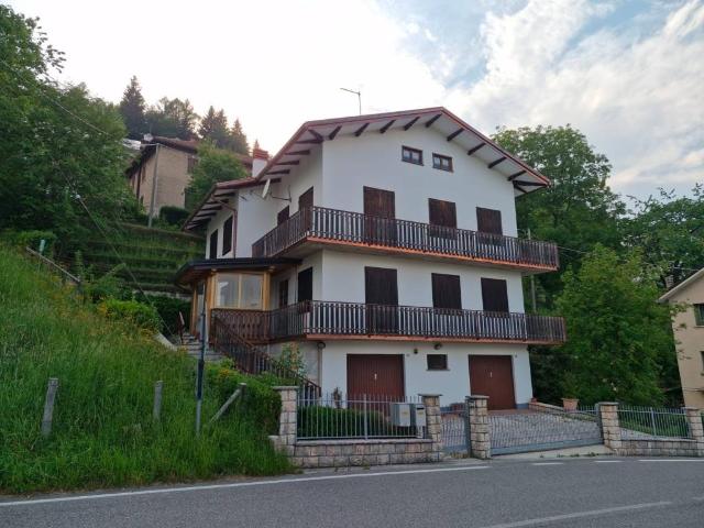 Villa in vendita a Tonezza del Cimone VI