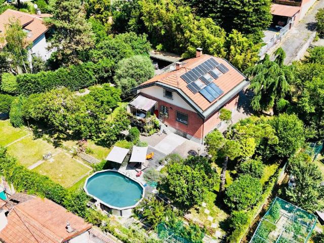 Villa in vendita a Torino TO