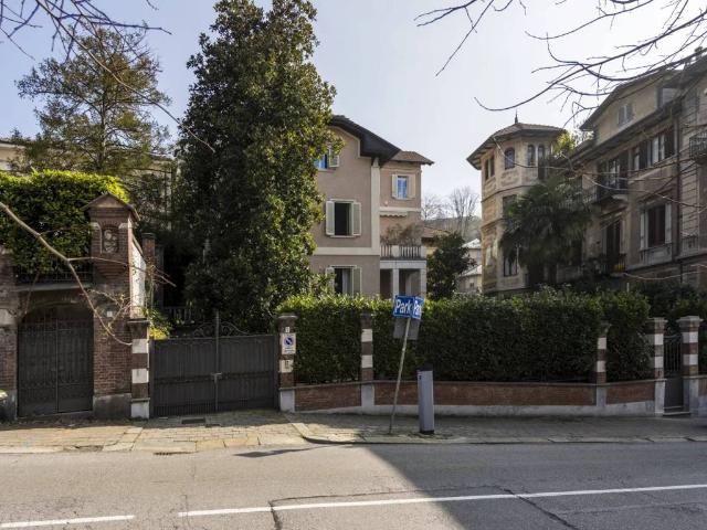 Villa in vendita a Torino TO