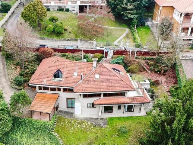 Villa in vendita a Torino TO