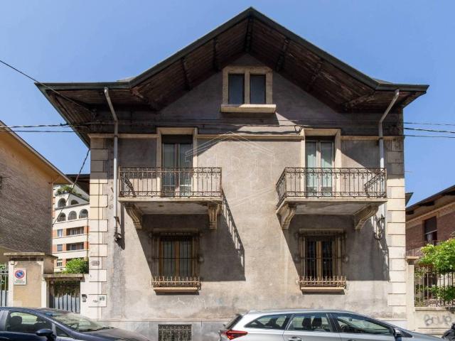 Villa in vendita a Torino TO