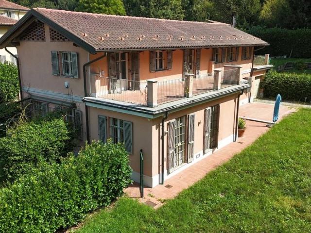 Villa in vendita a Torino TO