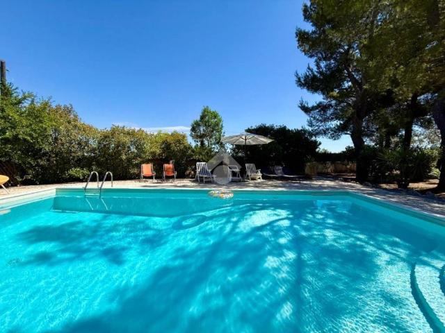 Villa in vendita a Toritto BA