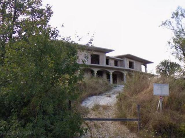 Villa in vendita a Tornimparte AQ