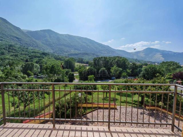 Villa in vendita a Tornimparte AQ