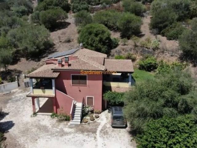 Villa in vendita a Torpè NU