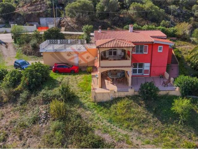 Villa in vendita a Torpè NU