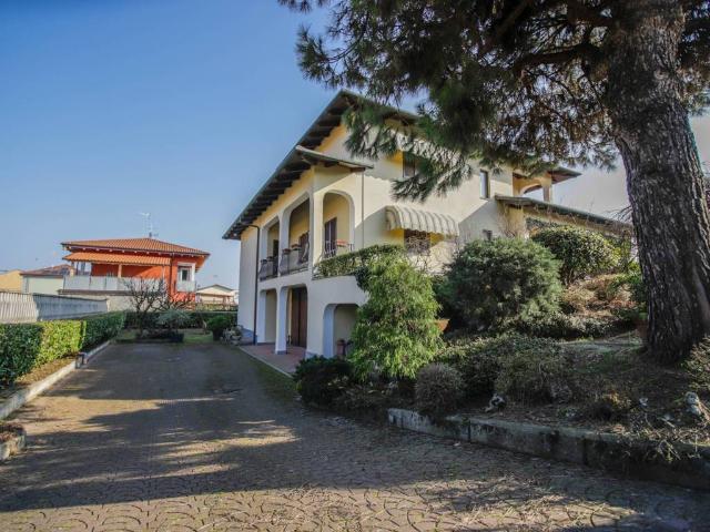 Villa in vendita a Torrazza Piemonte TO