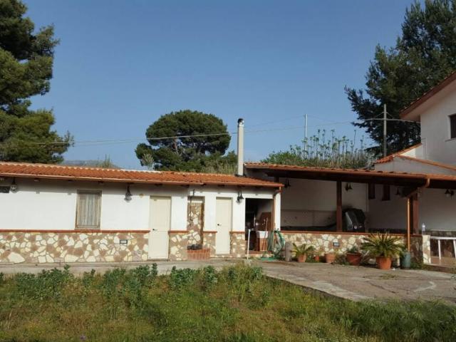 Villa in vendita a Torretta PA