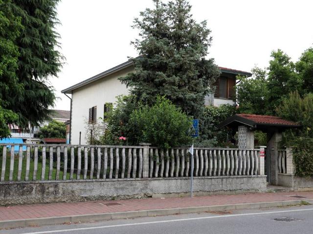 Villa in vendita a Torrevecchia Pia PV