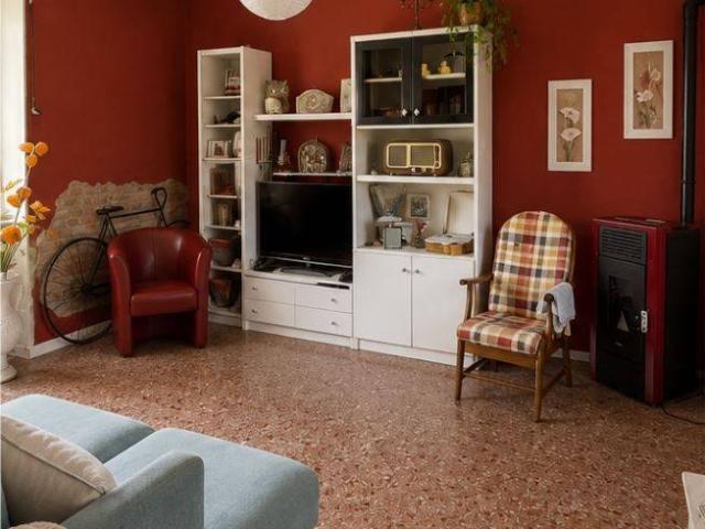 Villa in vendita a Torrevecchia Pia PV