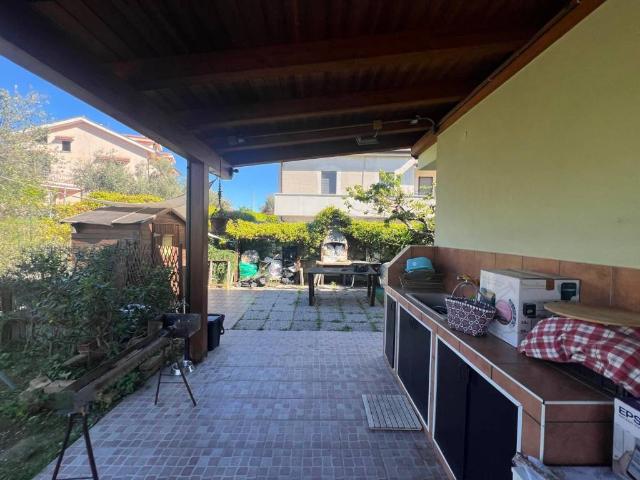 Villa in vendita a Torrevecchia Teatina CH