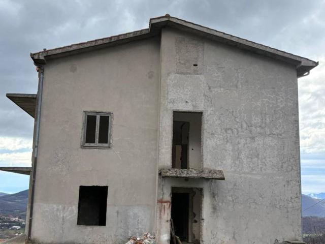 Villa in vendita a Torre Cajetani FR