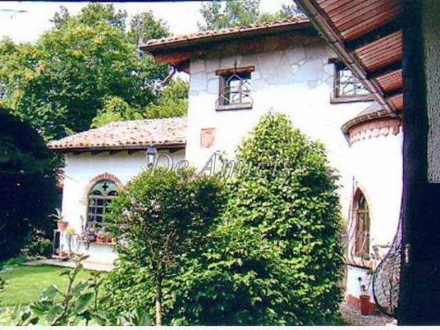 Villa in vendita a Torre Canavese TO